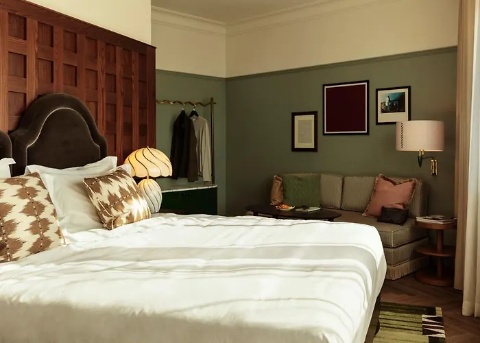 The Hoxton, 4* Rome