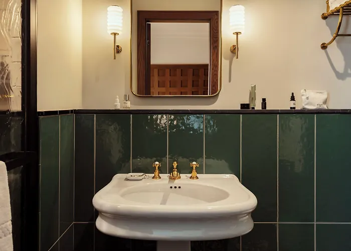 The Hoxton, Ξενοδοχείο 4*